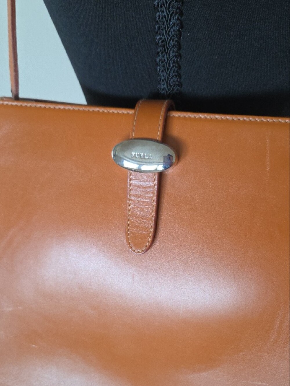Furla Cognac Leather Shoulder Bag - Picture 2 of 3